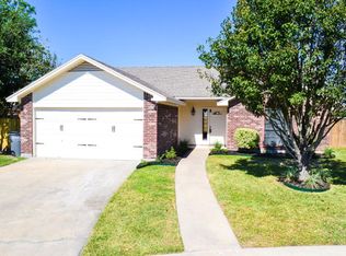 118 Mariner Dr, Victoria, TX 77901