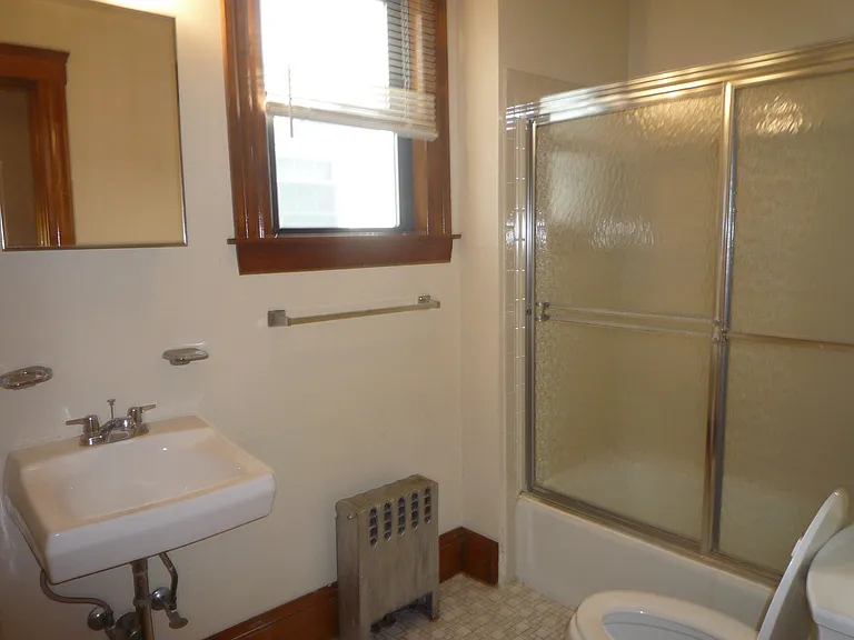 23 Wellington St #1 — Photo 13