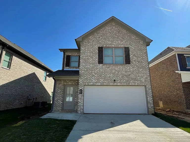 282 Shiloh Creek Dr — Photo 1