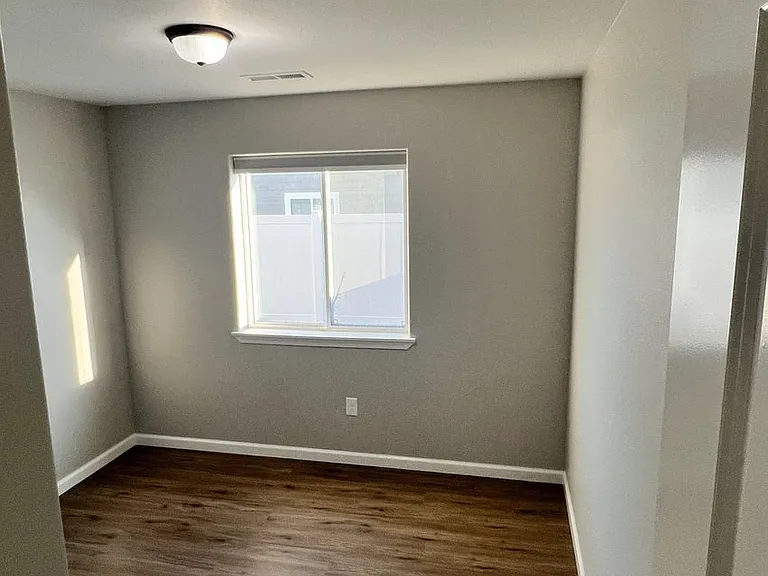 H 107 Grant Dr — Photo 13