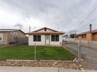 5 Delaware Ave, Rock Island, WA 98850