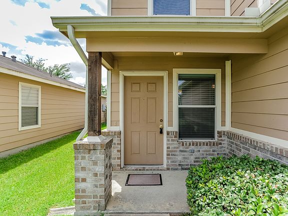 5th image of 2018 Adobe Stone Dr