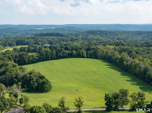 Mike Road, Litchfield, CT 06759