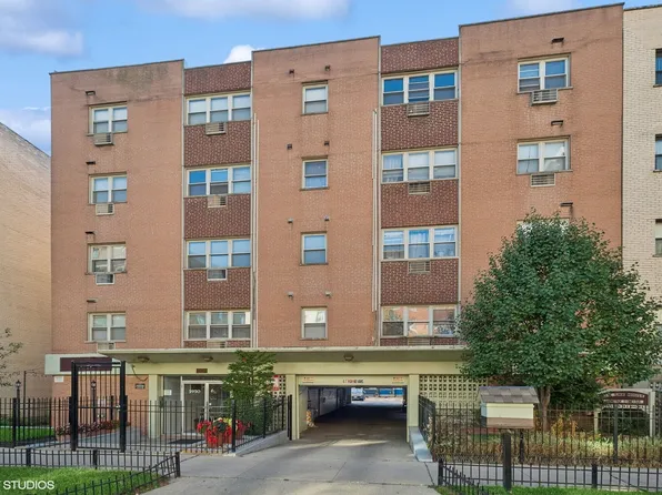 5950 N Kenmore Ave APT 306, Chicago, IL 60660