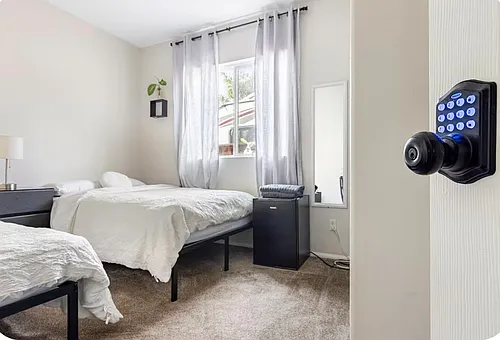 1213 Washington Ave #1 Photo 1