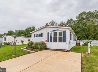 474 Sarah Anne Dr, Lothian, MD 20711