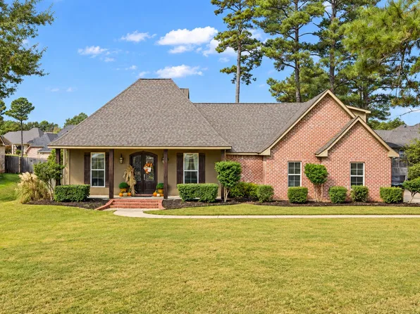 230 Old Palmetto Rd, Benton, LA 71006