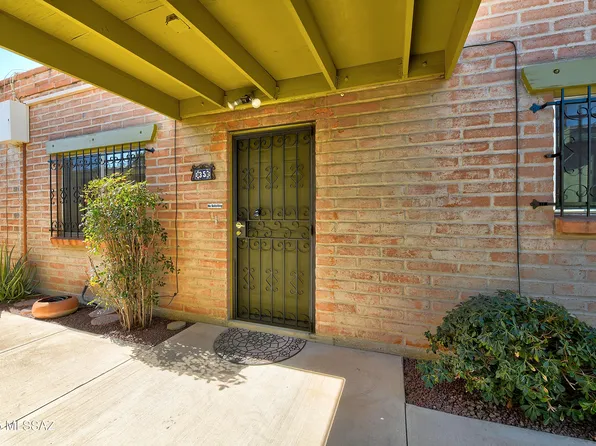 35 E Pastime Rd, Tucson, AZ 85705