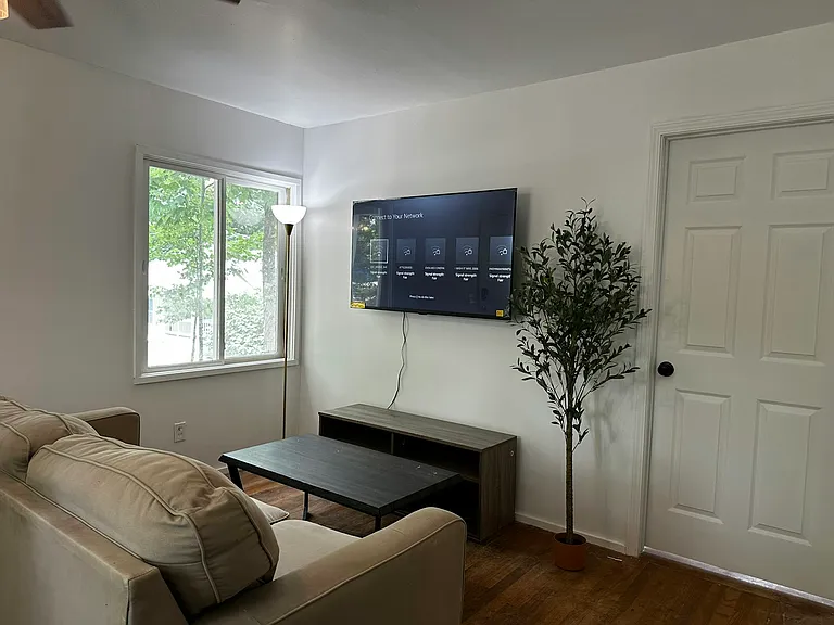 1211 Barnes St NW — Photo 13