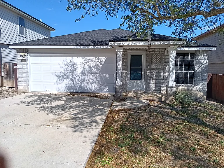 518 Lynx Mtn — Photo 1