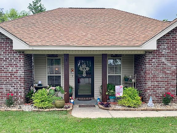 2nd image of 146 Lost Orchard Dr