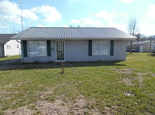 1305 Fair St, Cassville, MO 65625