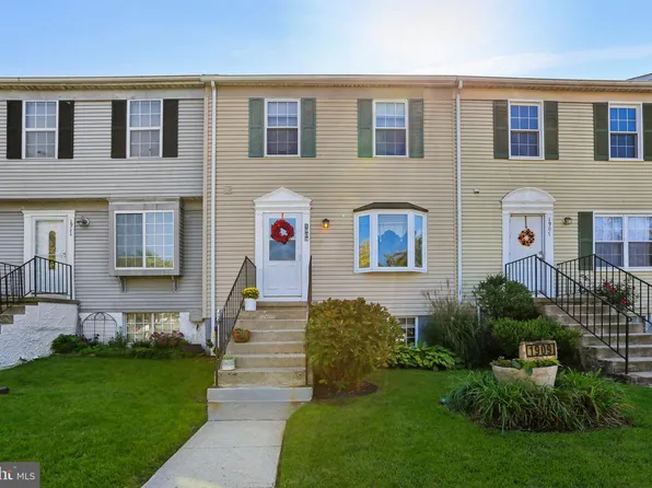 1909 Newhaven Dr, Baltimore, MD 21221