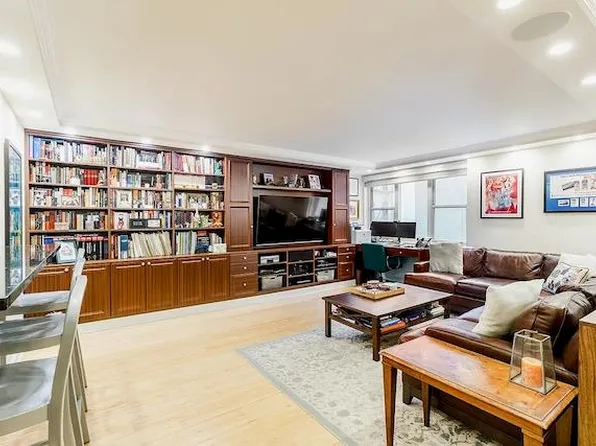 201 E 66 Street #4K, New York (Manhattan), NY 10065