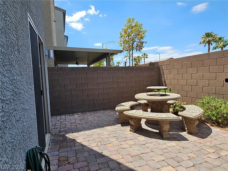 8016 Carpenter Creek Ave — Photo 32