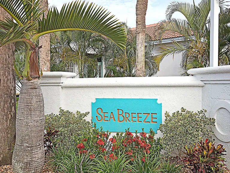 11921 Seabreeze Cove Ln — Photo 57