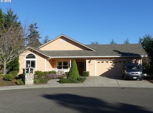 2226 Primrose Ln, Florence, OR 97439