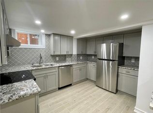 155 Ivy St #1A, Providence, RI 02906