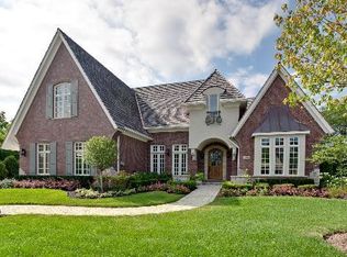 438 Woodland Park Ct, Hinsdale, IL 60521