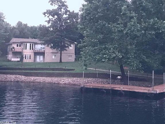 3rd image of 512 S Shore Dr