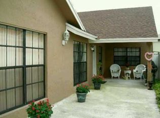 7020 SW 103rd Pl, Miami, FL 33173