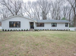 900 S Burkhardt Rd, Evansville, IN 47715