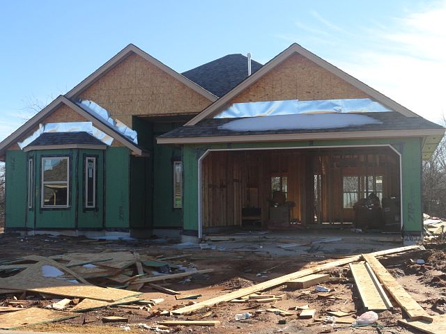 1st image of 2652 Coles Creek Lane