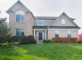 7354 Madeline Ct, Ypsilanti, MI 48197