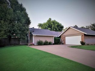 4120 Greenwood Pl, Enid, OK 73703