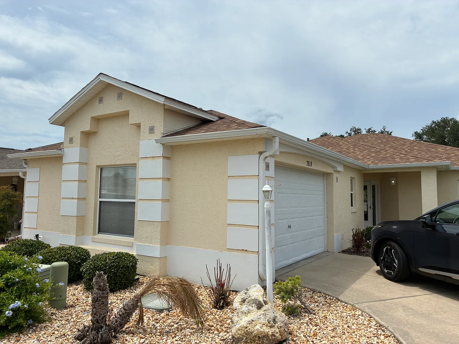 3 bed, 2186 sqft, $2,300 — Photo 1