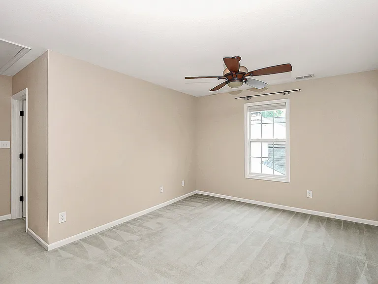 5227 Silabert Ave — Photo 21