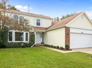 805 Prairie Ln, Buffalo Grove, IL