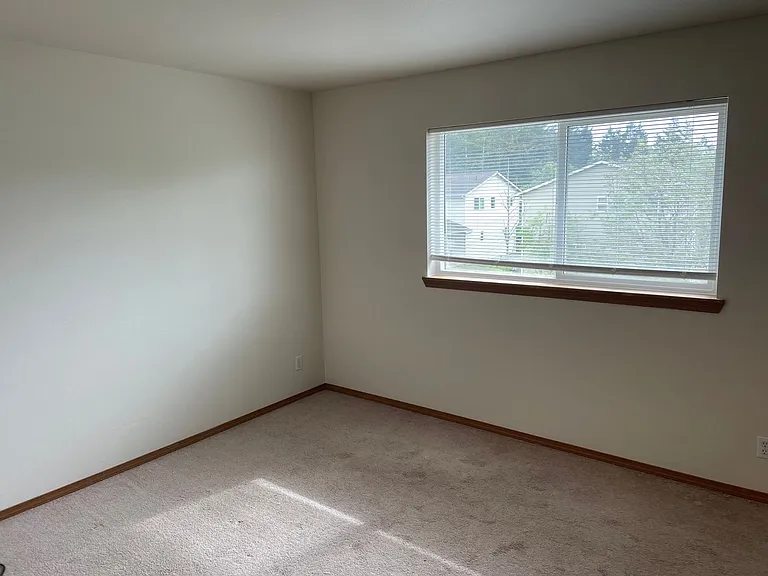 1449 NW Falls Creek Loop — Photo 6