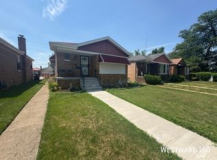 13820 S Tracy Ave, Riverdale, IL