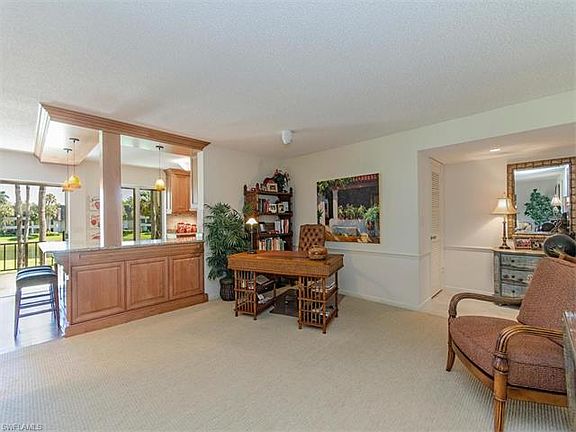 5th image of 103 Clubhouse Ln APT 284