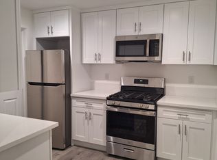 18444 Napa St APT 106, Northridge, CA 91325
