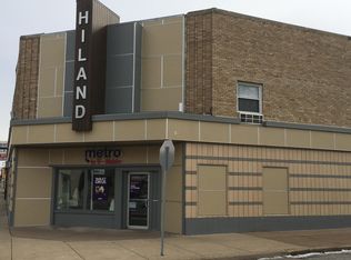 2302 31st St APT 10, Moline, IL 61265