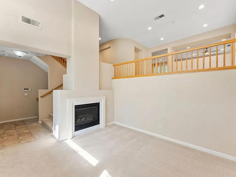 4032 Crandall Cir — Photo 6