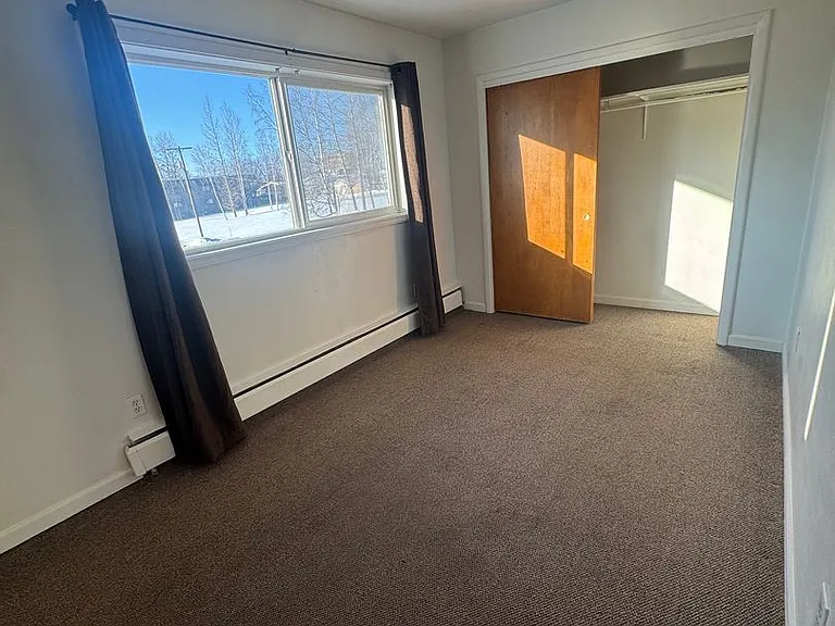 900 W 26th Ave #15 — Photo 5