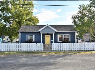 120 W Charter St, Troy, IL 62294
