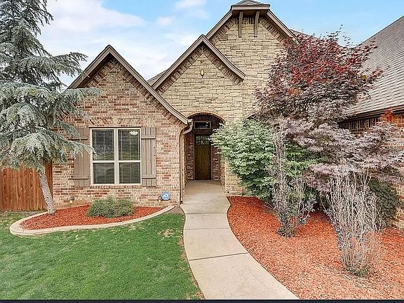 4th image of 1524 NW 175th Ct