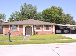 4800 Friar Tuck Dr, New Orleans, LA 70128