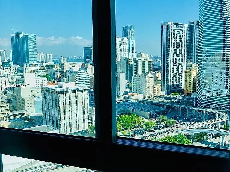 350 S Miami Ave #2611 — Photo 5