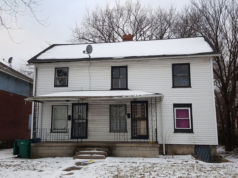 1st image of 750-52 Van Buren St