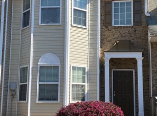 5240 Lincoln Dr, Fairburn, GA 30213
