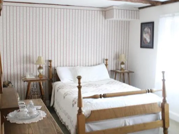 6 Portland Ave, Old Orchard Beach, ME