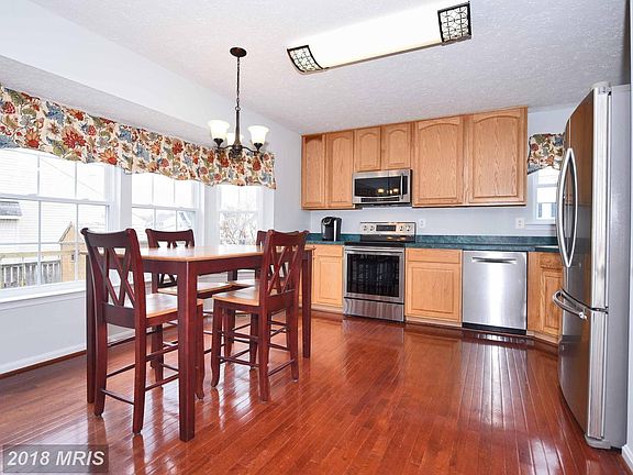3rd image of 2307 Alex Ct