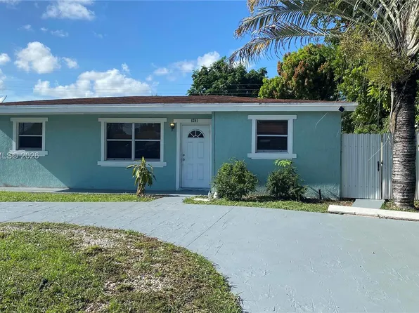 6241 Fletcher St, Hollywood, FL 33023