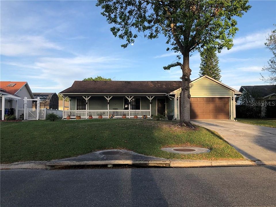 1st image of 1333 Wood Lake Cir
