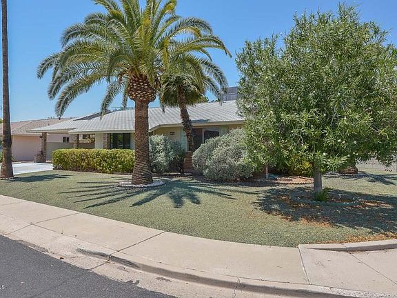 2nd image of 10802 W Sarabande Cir